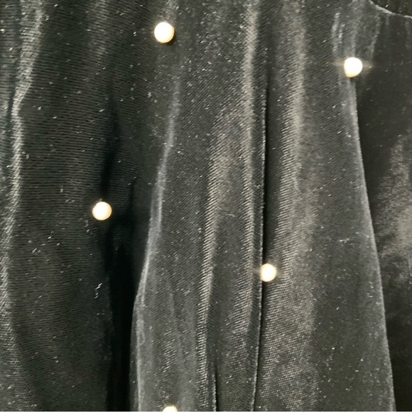 VINTAGE adorable velvet dress. - Picture 9 of 15